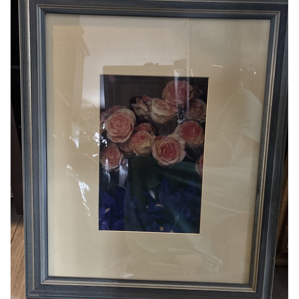 Floral Ftamed Print Beautiful Arrangements Of Pink Roses